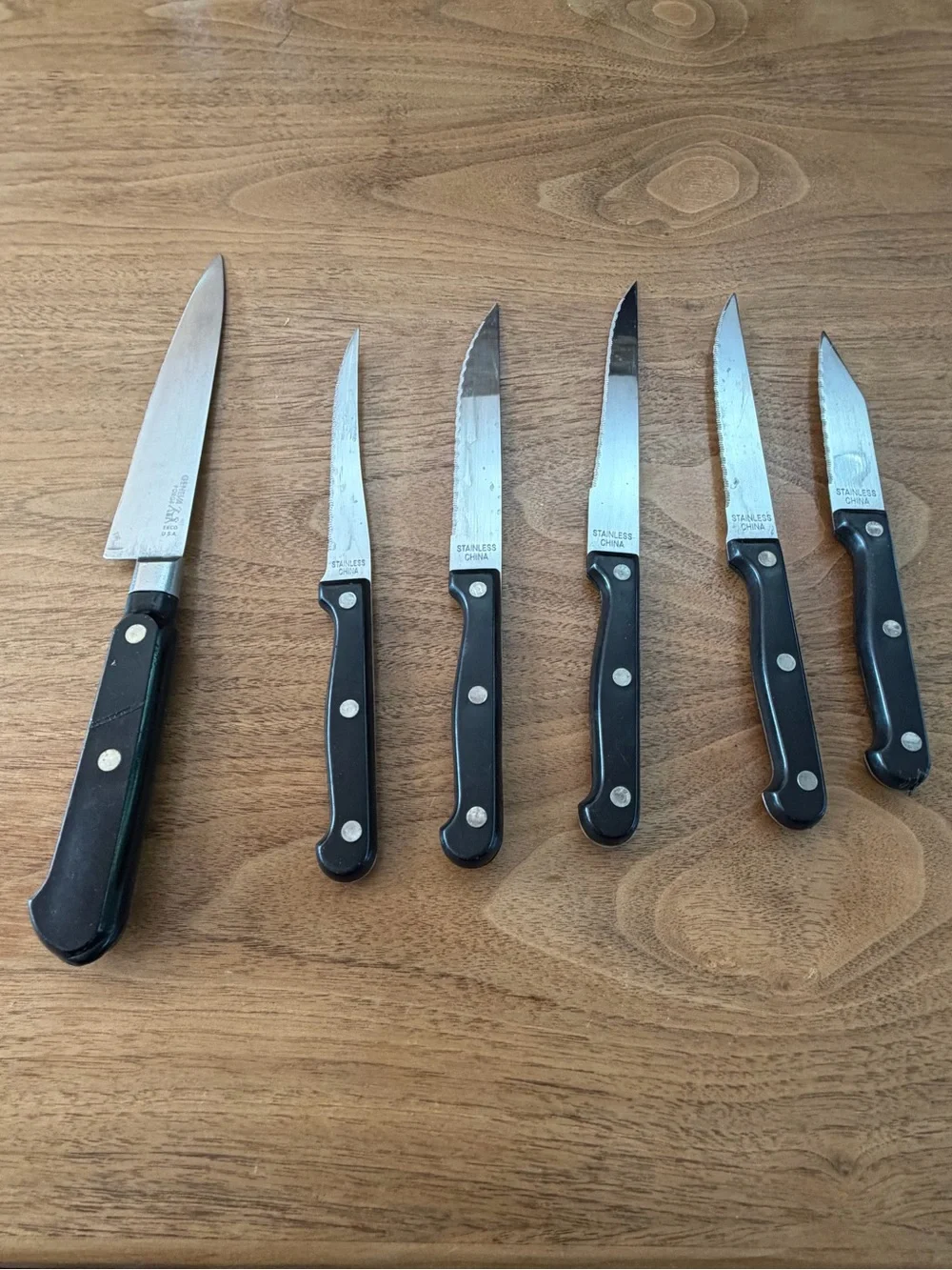 6 knives